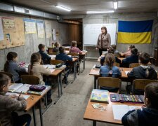 підземна школа укриття діти навчання