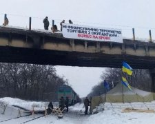 Бойовики висунули Україні ультиматум через блокаду