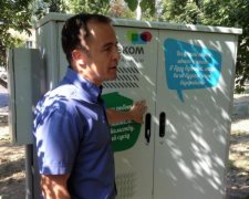 Укртелеком почав відбирати в українців "домашні" телефони: що відбувається