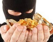 Розбійники винесли з ломбарду 150 тисяч гривень