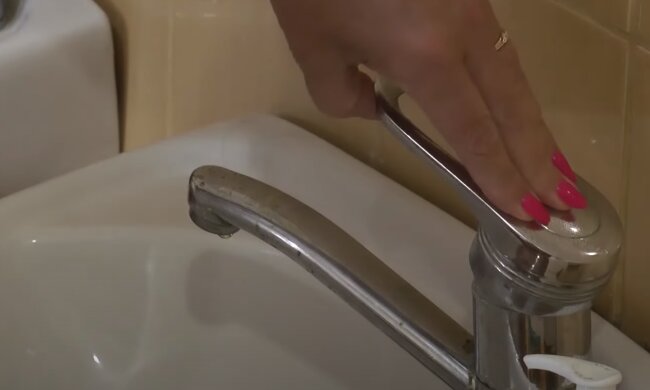 Відключення води. Фото: скрін youtube