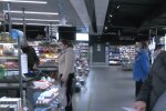 Супермаркет, кадр з відео