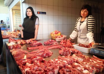 Прилавок з мясом