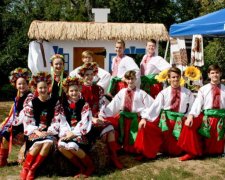 Куди зникають українці? Населення скорочується страшними темпами