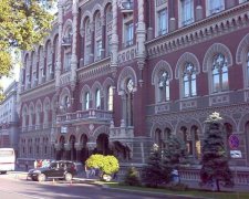 В Украине появились железные купюры