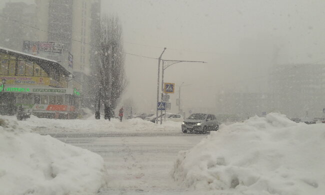 Cнігопад, зима - фото Знай.ua