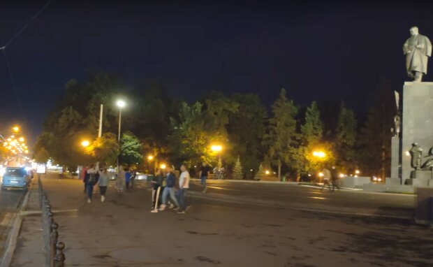 вечерний Харьков, скриншот из видео