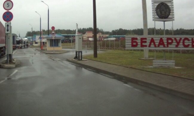 У Білорусі затримали українських журналістів