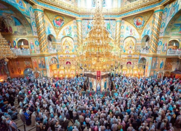 торжества в честь 425-летия переноса Почаевской иконы Божией Матери