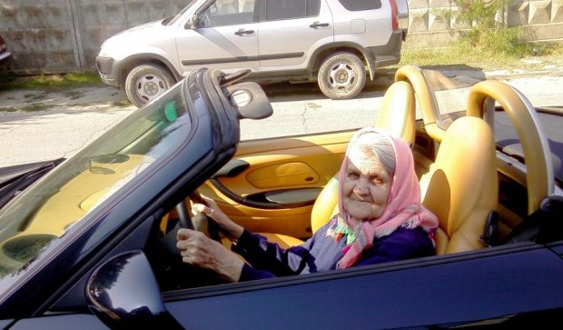 Жительница Запорожья отдала 23 тысячи гривен за "бесплатный" автомобиль