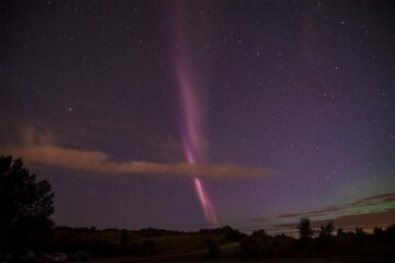 Пурпурное свечение, Фото: paceweatherarchive.com