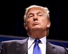 Довіра американців до Трампа різко скоротилася