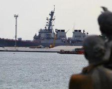 У порт Одеси зайшов есмінець США Porter (фото)