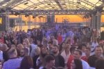 В Киеве элитный клуб устроили масштабную вечеринку с сотнями людей – Кличко не заметил