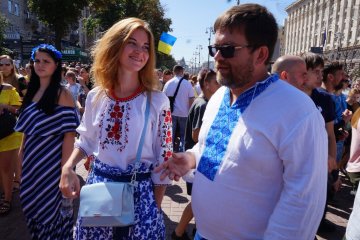 Сделать сознательный выбор и не "подарить" свой голос: массовые очереди украинцев перед выборами показали в сети, едины как никогда