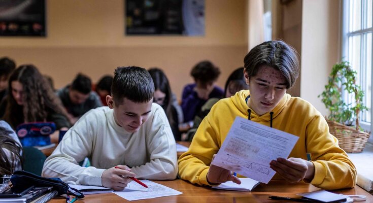 НМТ. Фото з відкритих джерел