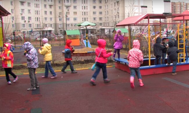 дитсадок, скріншот з відео