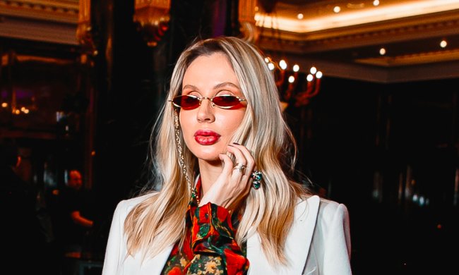 Лобода ответила на скандал с украденным фото голой грудью: "Афродита-бледная копия"