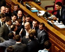Украинцам наглядно объяснили обязанности "неприкосновенных"