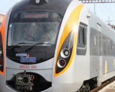 Між Києвом та Харковом курсуватиме двоповерховий потяг