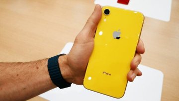 iPhone XR испытали на прочность: видео