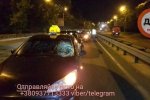 Жахлива ДТП у Києві: пішохід зістрибнув з відбійника прямо під колеса