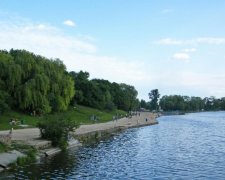 В Рівному на центральному озері загинув ірландець 