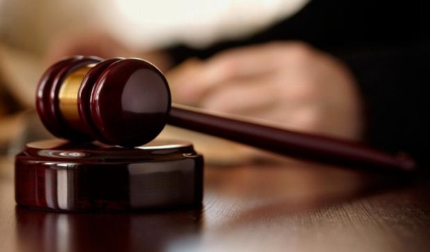 Бывшие донецкие прокуроры предстанут перед судом