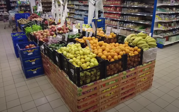 "Космические" цены взяли обратный курс: какие фрукты дешевеют в супермаркетах