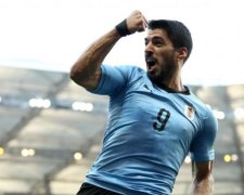 ЧС 2018: Росія ганебно програє 2:0 після першого тайму, фанати бісяться