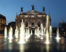 Оперний театр: фото inlviv