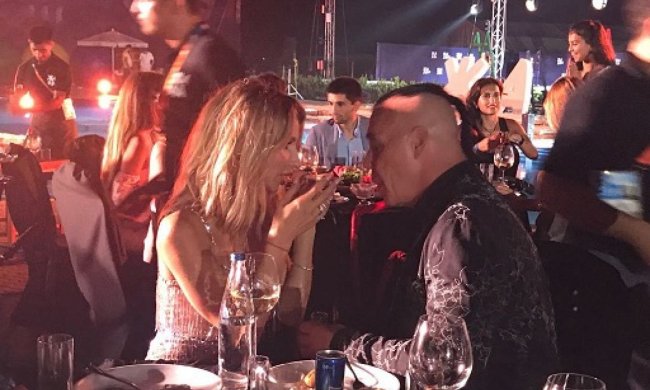 Лидер Rammstein спел на русском: специально для Лободы и доченьки