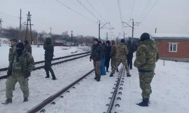 Депутат в компании неизвестных оскорблял копов в Бахмуте