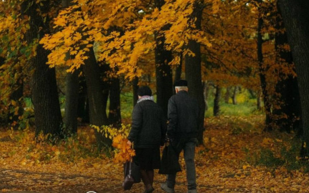 Штормовой ветер до 22 м/с и ливни: после непогоды в Украину вернётся бабье лето