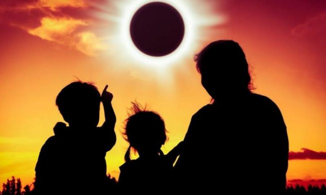Сонячне затемнення у п'ятницю 13-того: на Землю насувається неймовірне