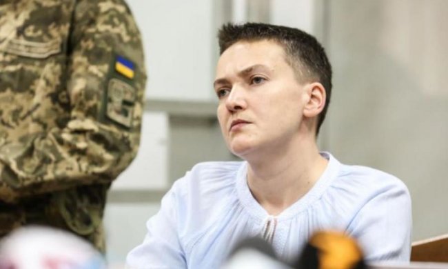 Може втекти: суд продовжив арешт Савченко 