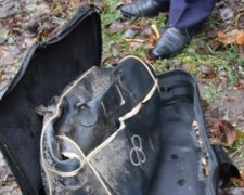 Біля виборчої дільниці в Чернігові знешкодили підозрілу сумку