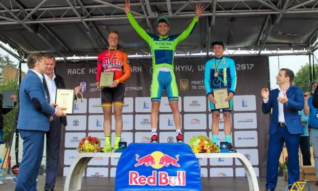 Українець Кононенко виграв першу велогонку Race Horizon Park 2017