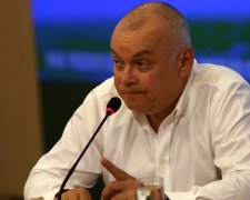 Киселев готовит горячий "сюрприз" для Путина: "мы сделаем это на нудистском пляже"