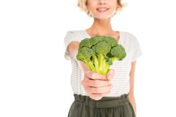 Топ-10 суперполезных продуктов: избавят от камней в почках, болей и подагры