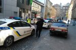 Молода мама з двома янголятами: на Львівщині таємниче зникла сім'я, прикмети та фото