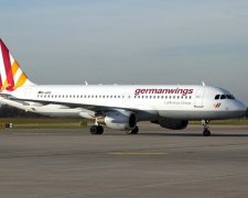 Виявлено перший чорний ящик лайнера Germanwings