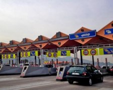 Украинцам пообещали платные дороги. Но это не точно