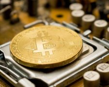 Курс биткоина на 5 июля: главная криптовалюта тянется вверх