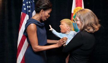 Крихітний Трамп став зіркою мережі