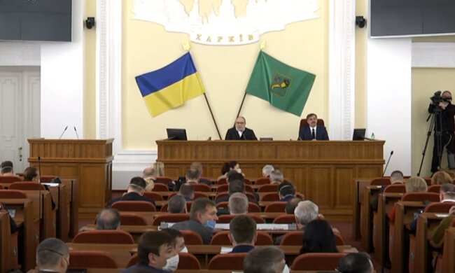 Кернес выгнал харьковчан из горсовета по второму кругу