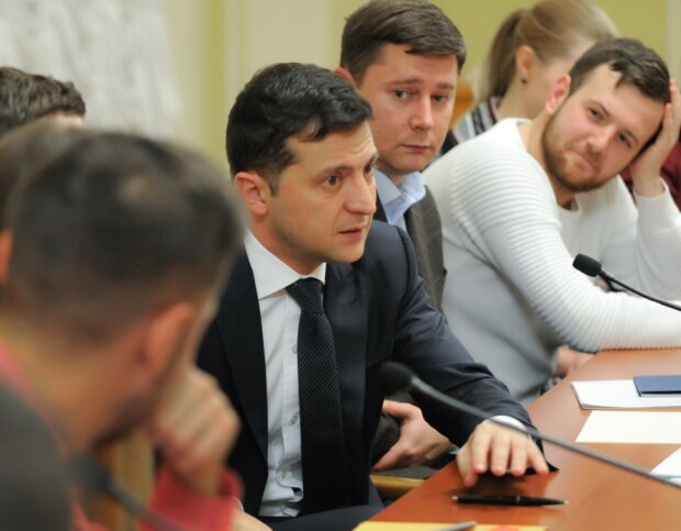 Зеленский дал волю помощникам депутатов: "вкусная" плюшка для "слуг народа"