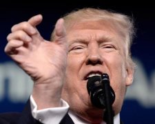 Трамп опинився за півкроку від імпічменту