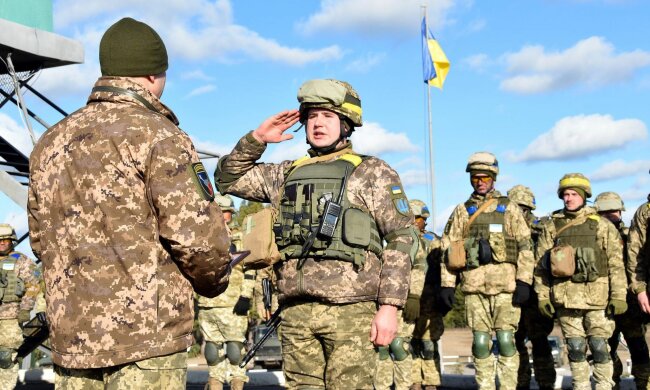 українські військові