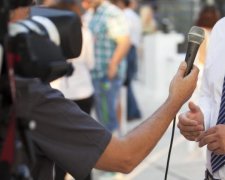 Таке дно! Журналістка стала жертвою власної професії